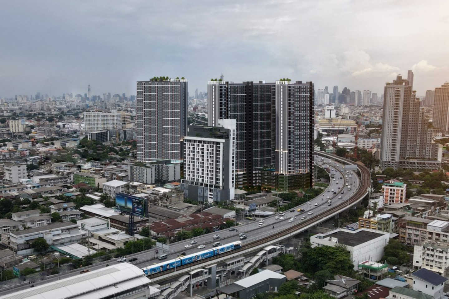 Regent Home Wutthakat high-rise condominium near BTS Wutthakat in Bangkok by Regent Green Power, 3,098-unit residential investment property in Thailand